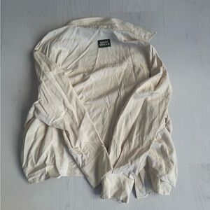 Daily Drills Cropped Linen Button Down